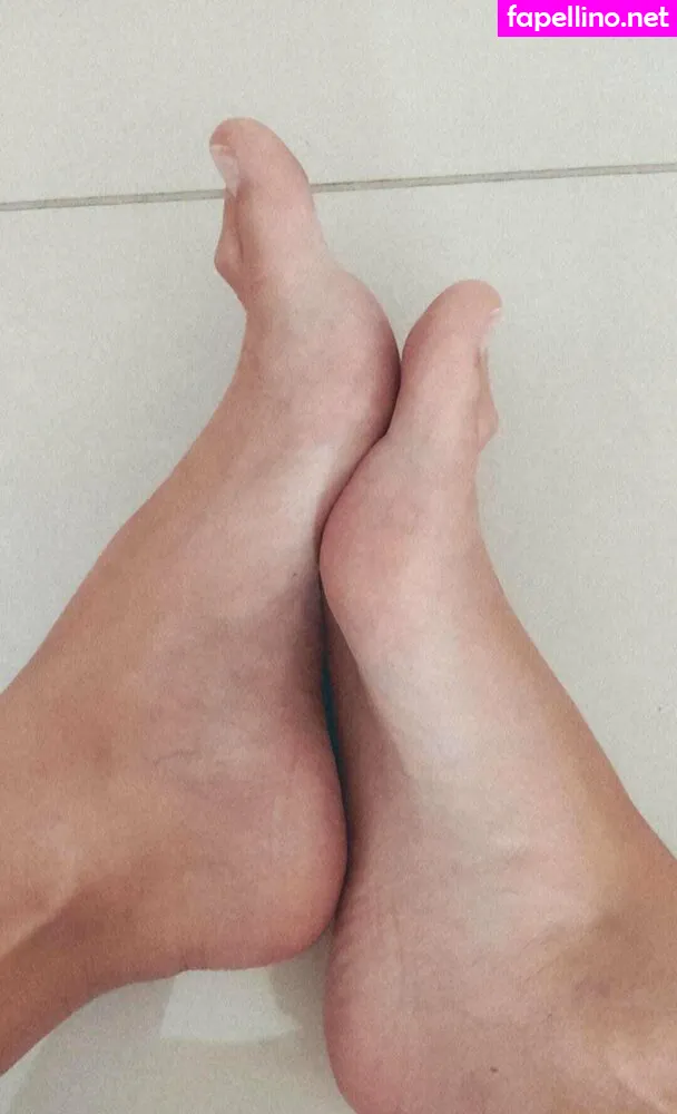 Julie.bigfeet, juliesfeet Leaked Nude Picture #c41jt88ZyV