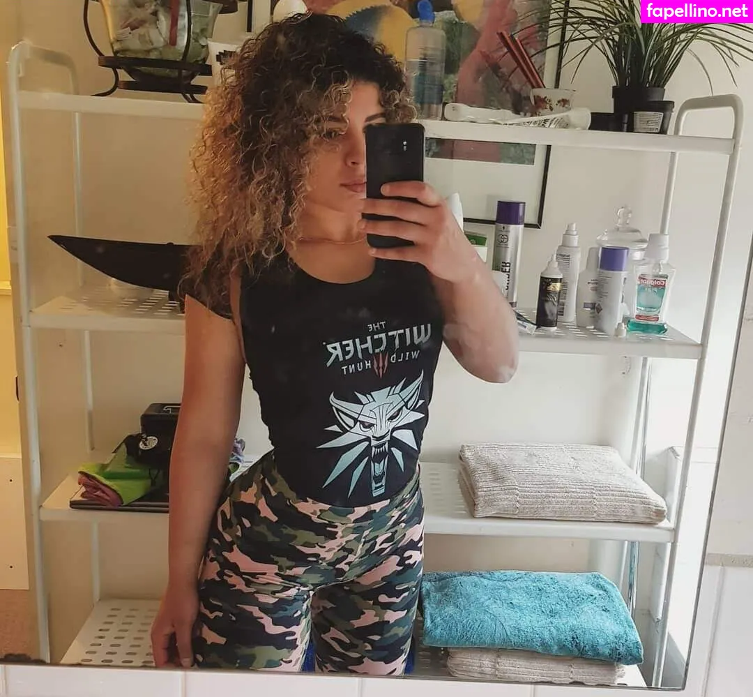 JustYeliz, yesjulz Leaked Nude Picture #8wHpdj7YvG