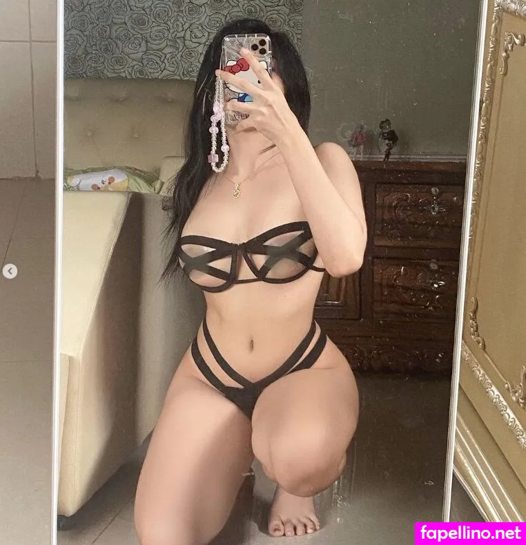 Julynuwu3ie, strawberry_3ie Leaked Nude Picture #djkgGZHu3D