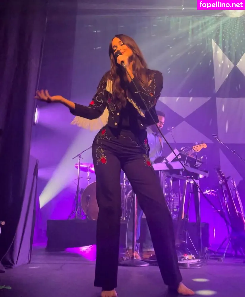Kacey Musgraves, spaceykacey Leaked Nude Picture #bVePwPKwK2