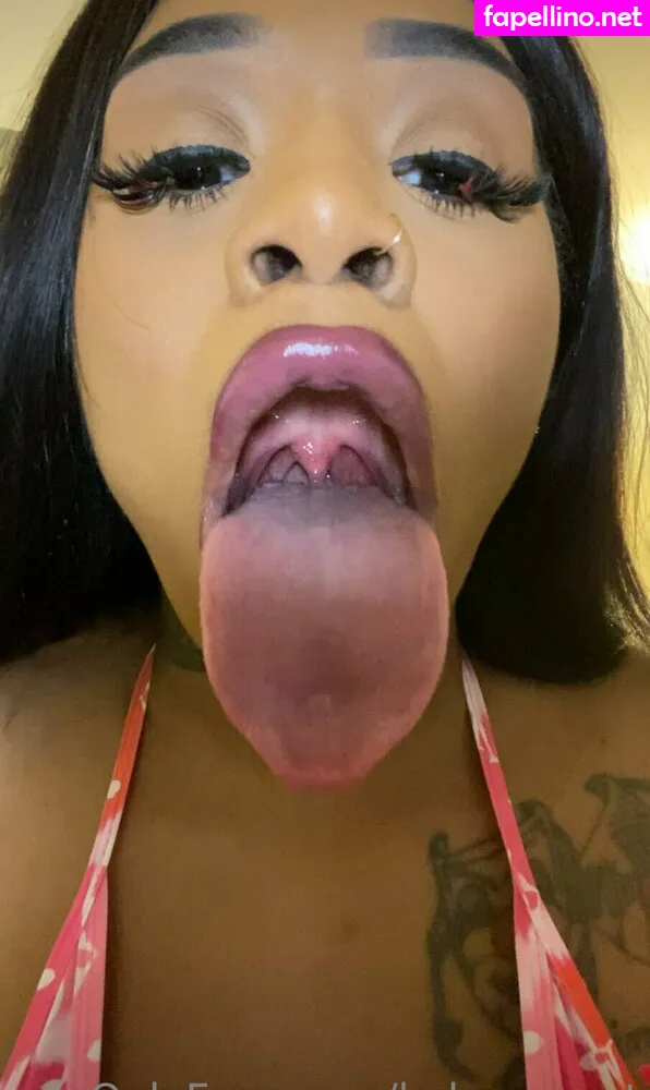 Kakeyuncut, lickmykakez Leaked Nude Picture #R0rRLNr2Si