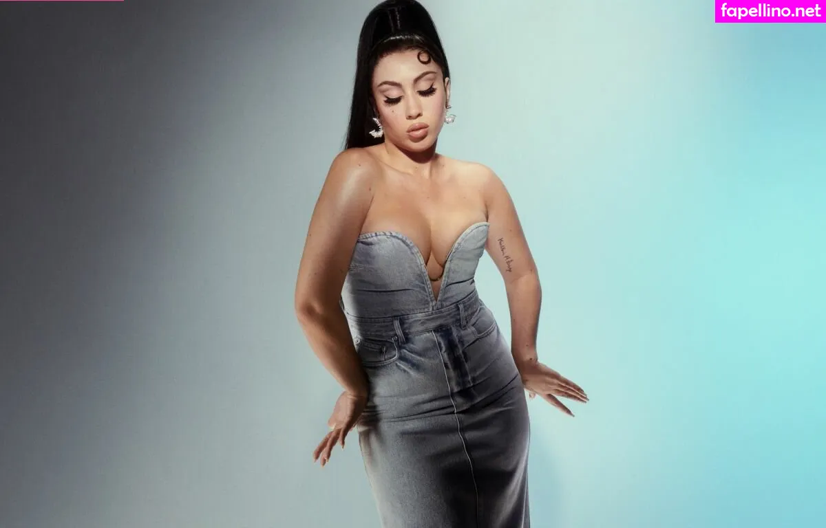 Kaliuchis, spicxyy Leaked Nude Picture #GgQ7tLcyEh