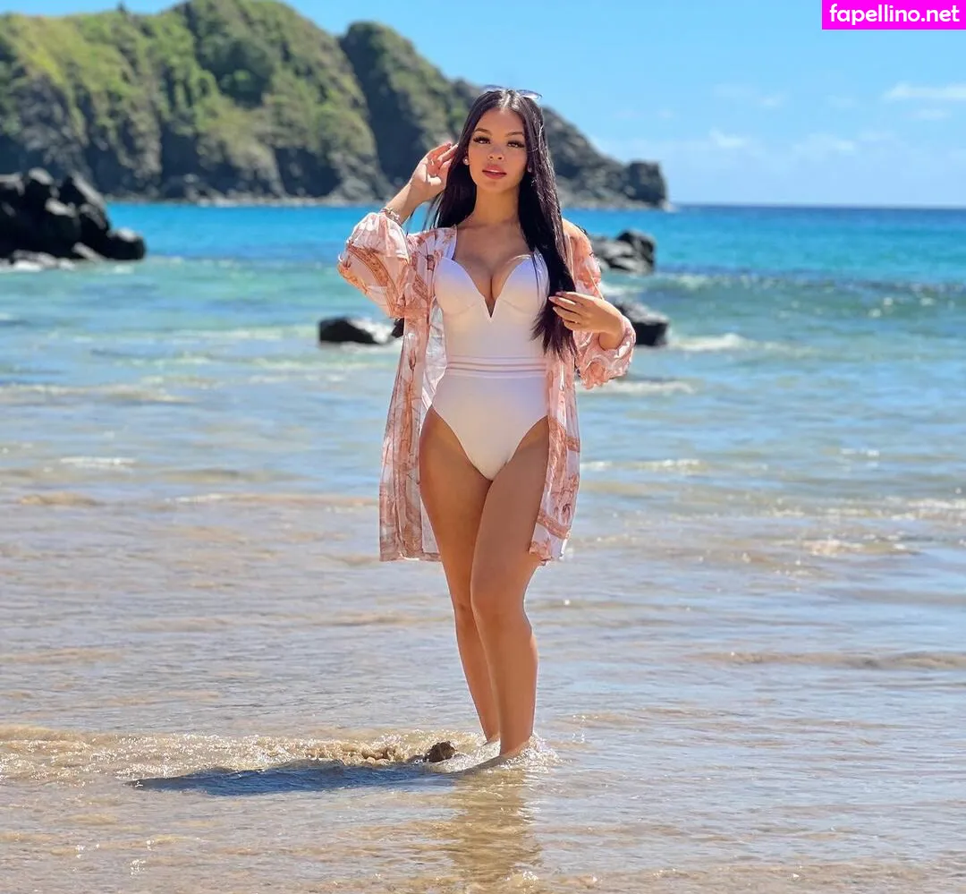 Livia Rafaelle, karamba_liviaa Leaked Nude Picture #8HBSIBZRy1