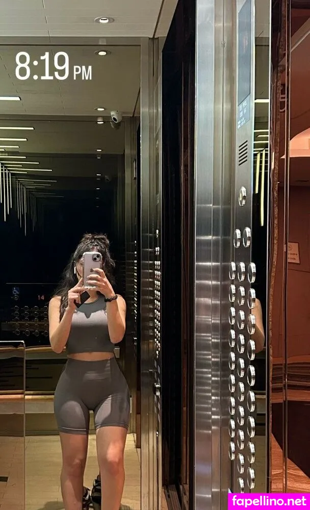 Karimaa_r Leaked Nude Picture #NuQlNbNaRL