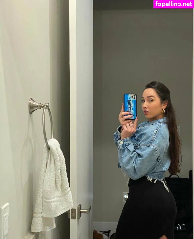 Foreverkarleegrey, karleegrey Leaked Nude Picture #EDVhh5roBR