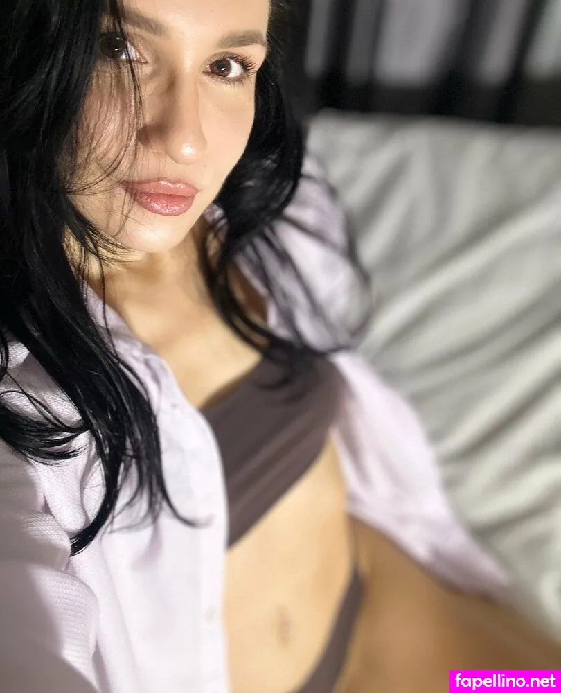 Karysmithtvv Leaked Nude Picture #1jRdMklVOo