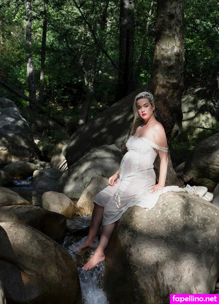 KatyPerry Leaked Nude Picture #CABoT2rY32