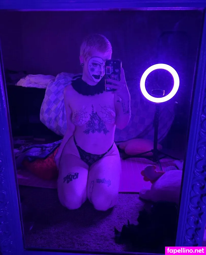 Kezmoefree Leaked Nude Picture #3roII2XmM3
