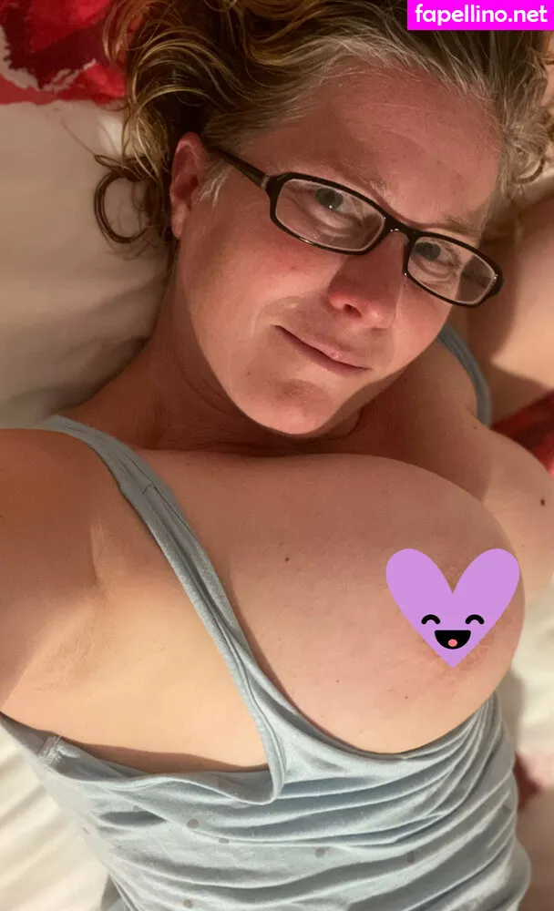 Kharis_curves, khariscurves Leaked Nude Picture #8aftkhOzps