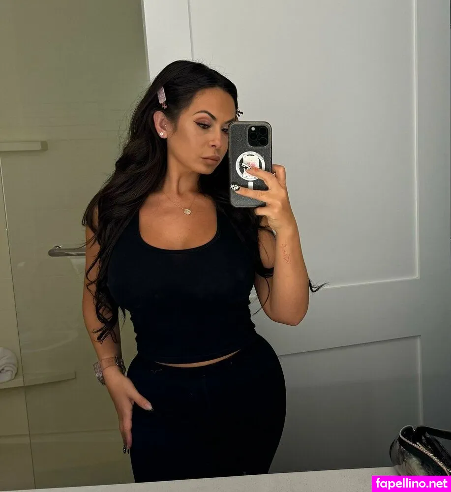 Kikikloutfree, kikithesnack Leaked Nude Picture #a2QLizxvFv