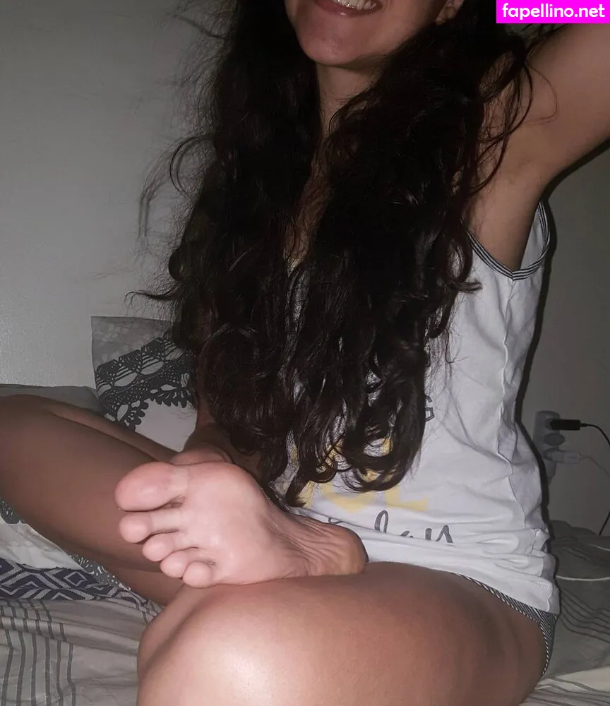 Kinderfeet Leaked Nude Picture #VaP8GKD6Tj