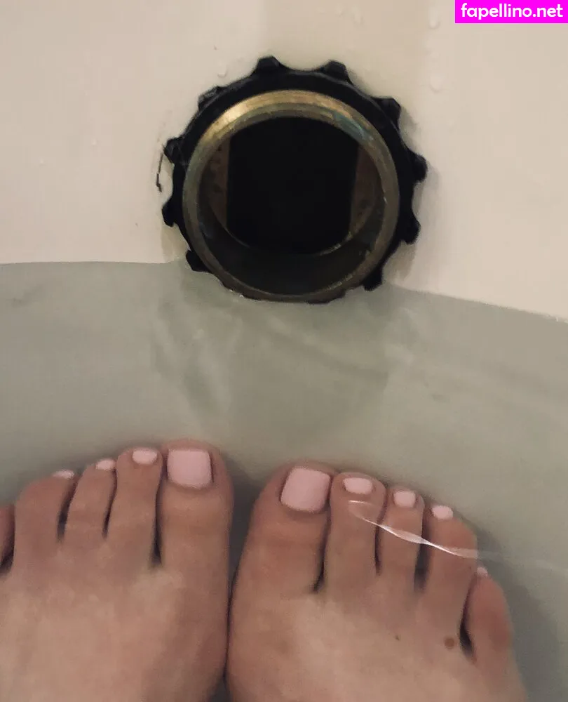 Kitmercer, kitmercerofficial Leaked Nude Picture #aWM3Z6TG8M