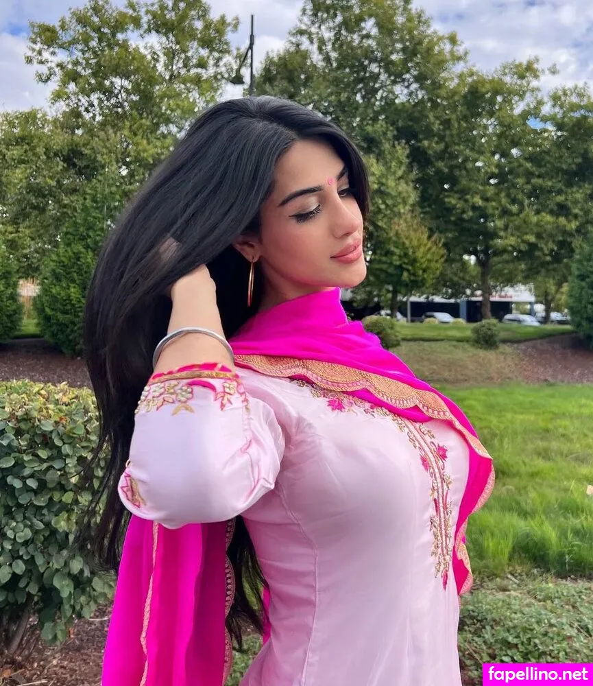Komalbasrann Leaked Nude Picture #eWpcUc58rt