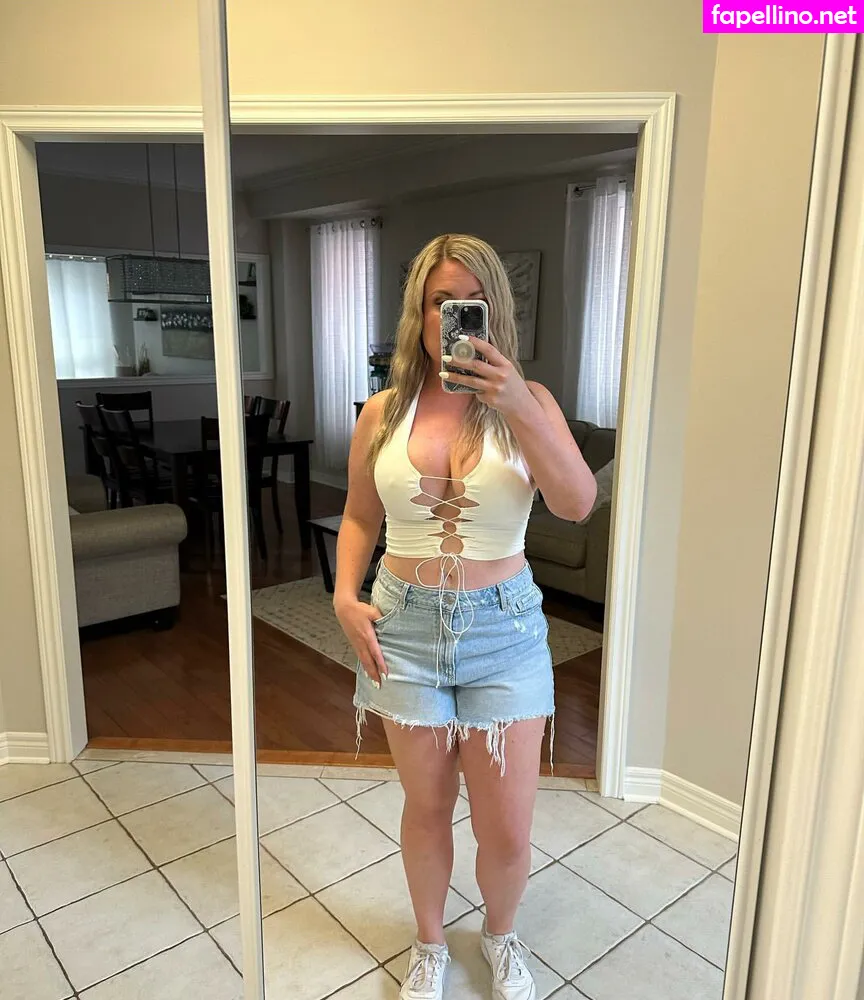 Hottiehousewifekrissi, housewife.hottie, myhottiehowife Leaked Nude Picture #SMvfvXiVpd