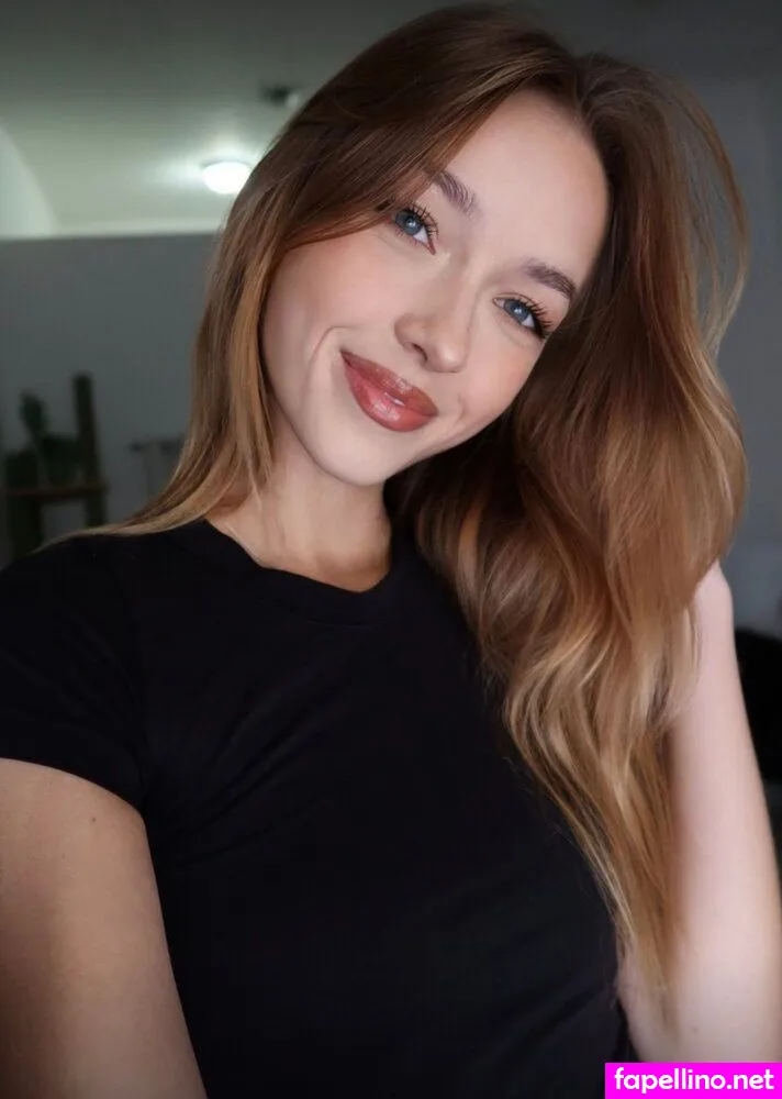 Krista Levich, KristaLevich, christyflores, christyflores777, krista_levich Leaked Nude Picture #6zxCLindYv