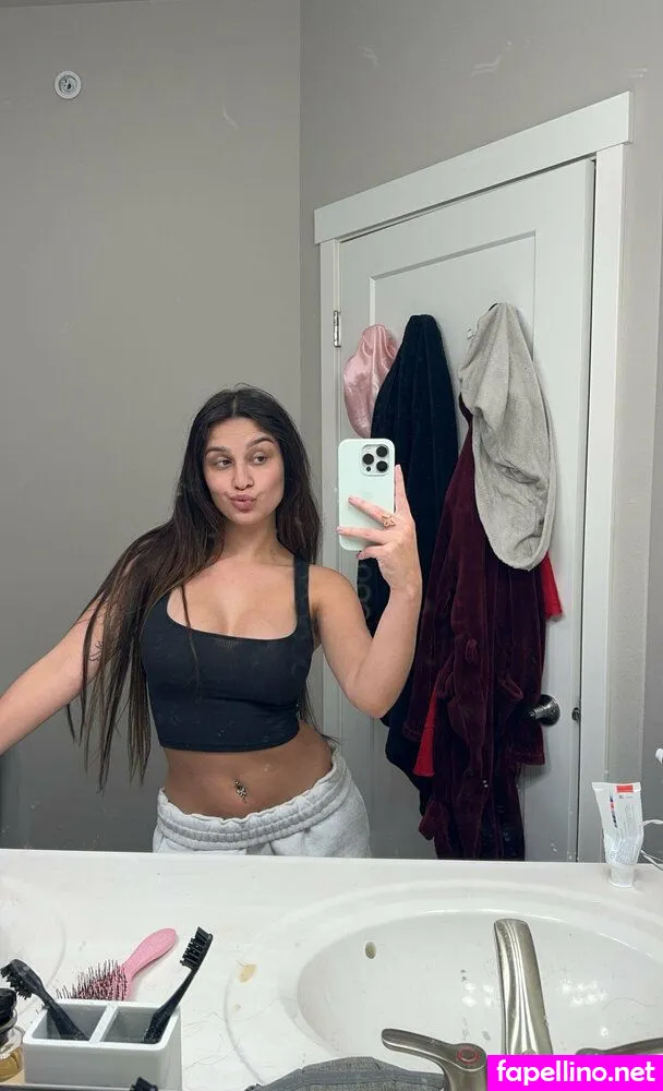 Kylaa.christine, kylaaa.christine Leaked Nude Picture #ZGhBVGfJ1o