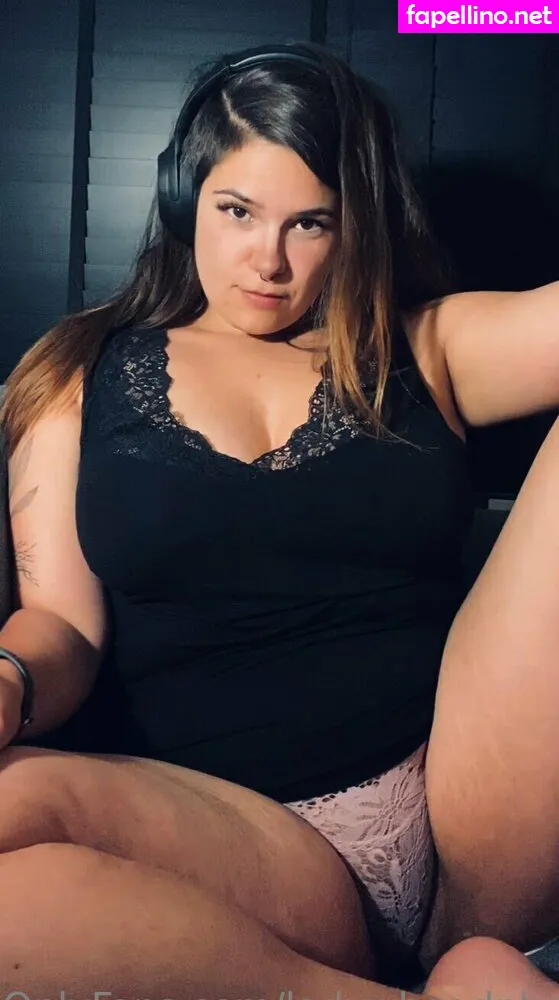 Ladywheadphones, ladywithheadphones Leaked Nude Picture #AY9KulcWls