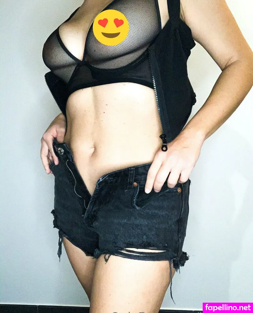 Https:, lamedea, medeasisters Leaked Nude Picture #10LLfDBmrF