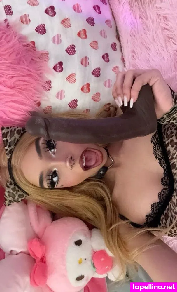 Lapbrat, lapbrat zowey spittykitten poutikitty Leaked Nude Picture #KnmB2Mp0s7