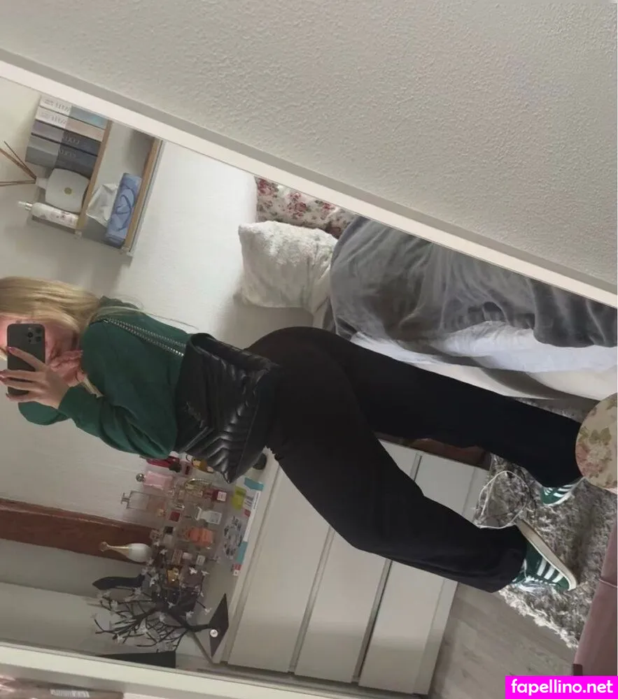 Laracharlotteee Leaked Nude Picture #ShxQdodz0p