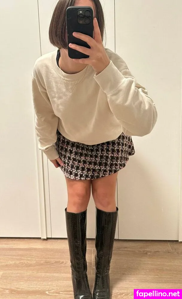 Larajuic3, larajuice Leaked Nude Picture #2gTSwsQDfa