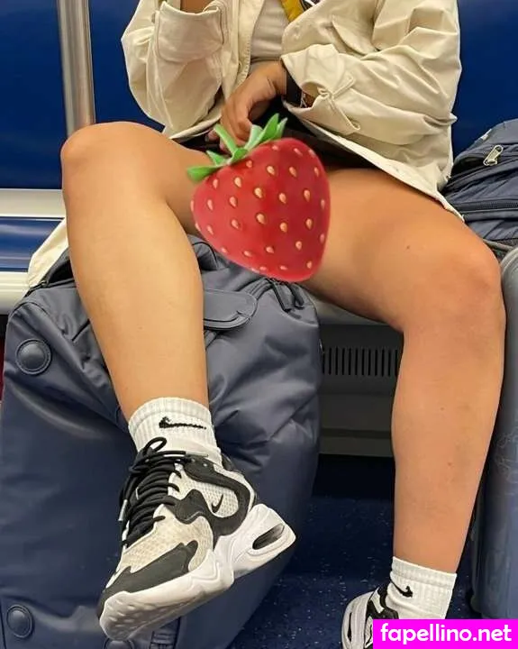 Larajuic3, larajuice Leaked Nude Picture #Y1IVFObGya