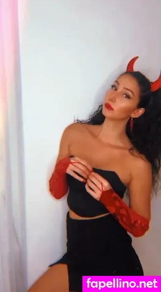 Lara.elena, larafina Leaked Nude Picture #3NVUYIzFbG