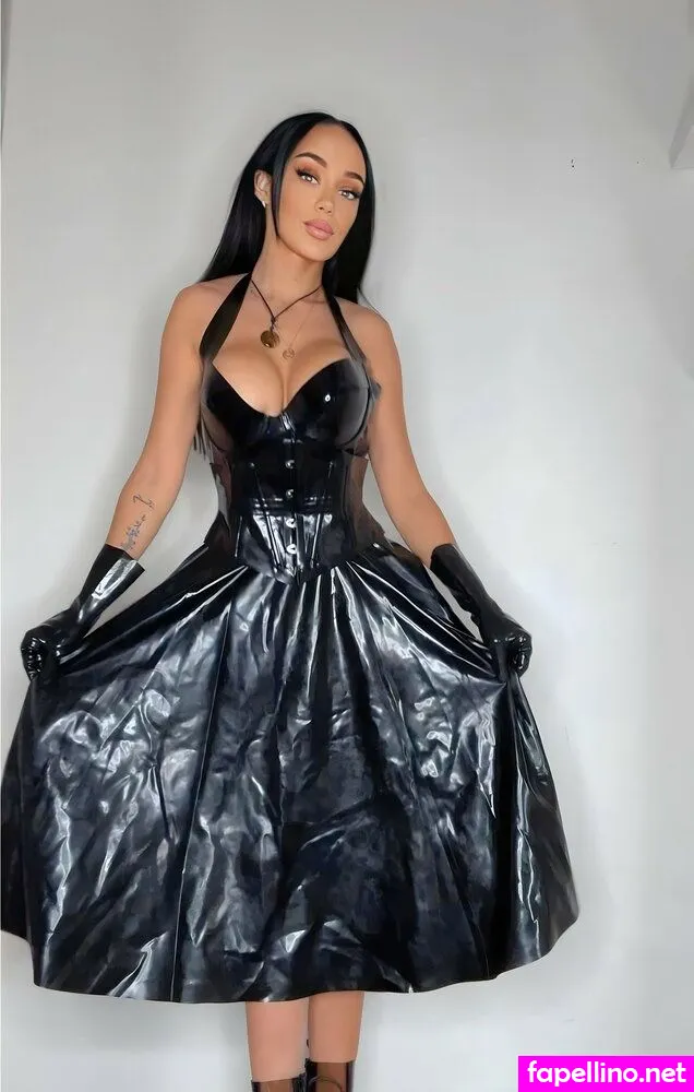 , LatexTemptress, LottieRouge, MistressRouge, latex.temptress, latex_temptress, latextemptressmsscarlett, yourdommegfe Leaked Nude Picture #A3emJQaVqb