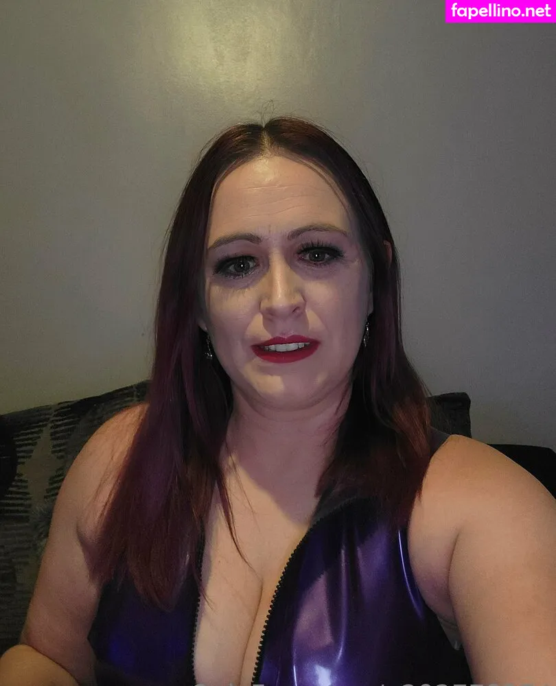Latexnikki12, the_boss675 Leaked Nude Picture #9O2eXkCdwk