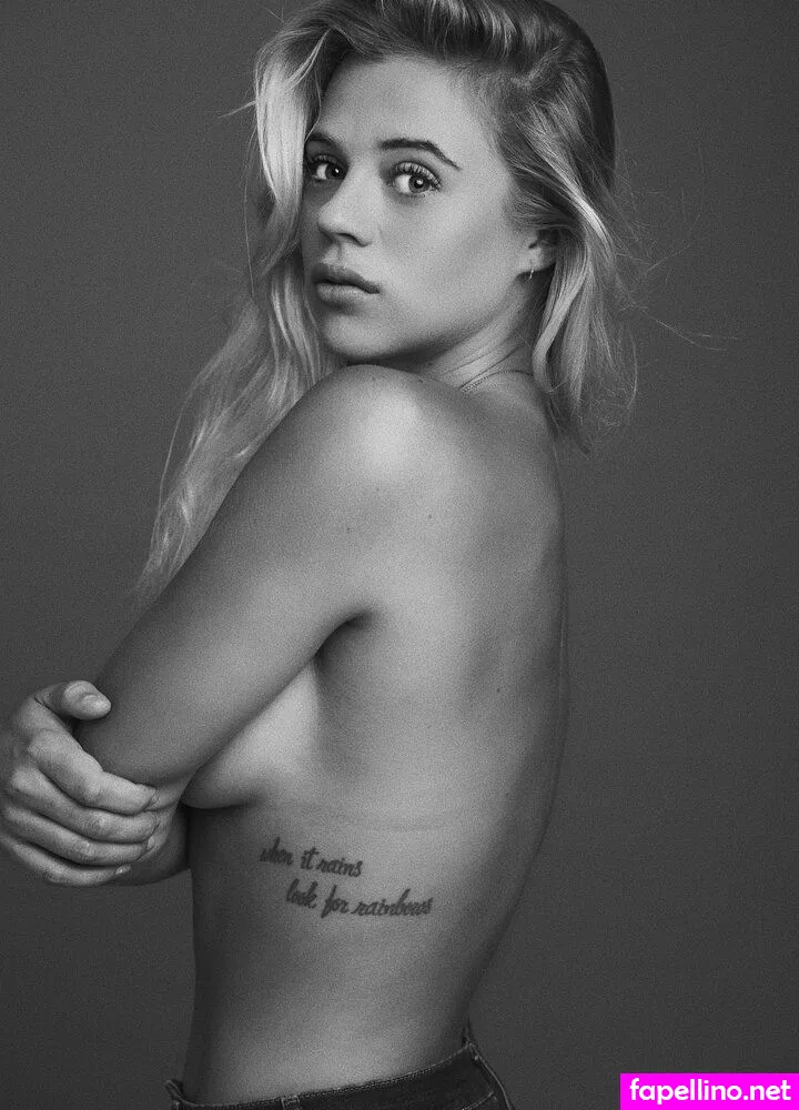 Laura Crane Leaked Nude Picture #8kaXXWyuam