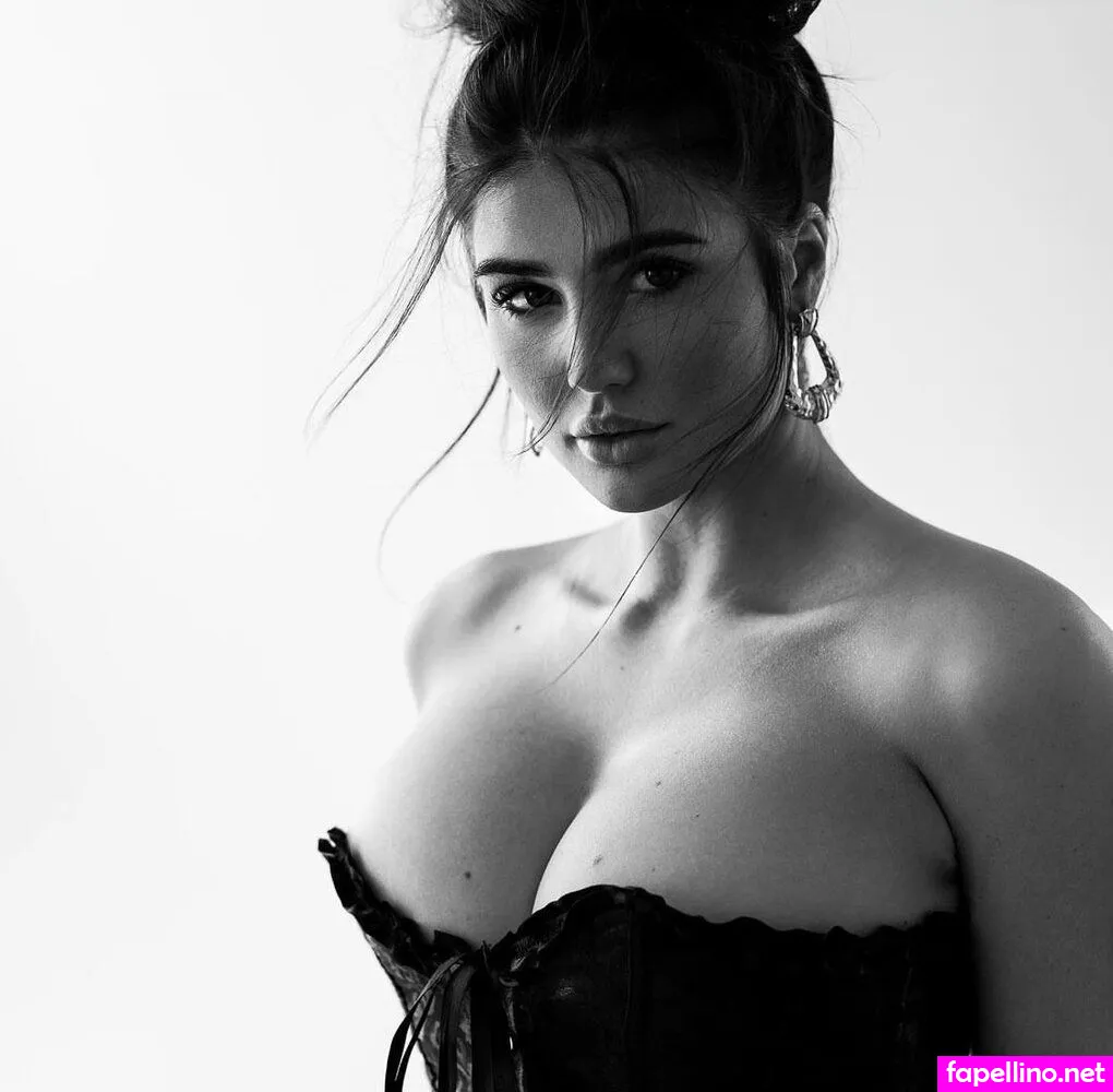 Laurachesnok Leaked Nude Picture #r1RdFSk3T2