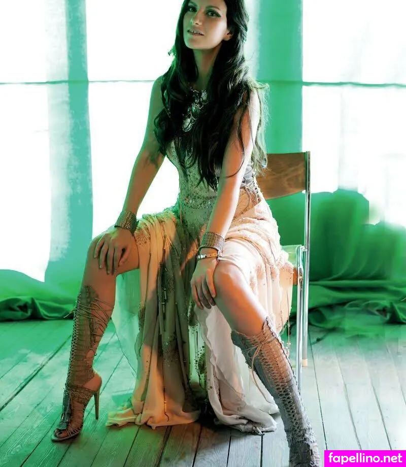 Laura Pausini Leaked Nude Picture #VlFulDwope