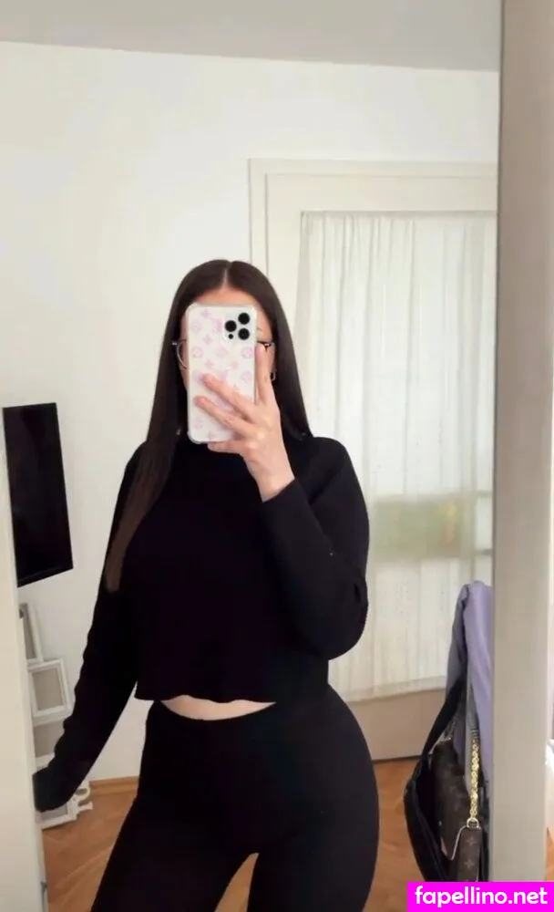 Lauraaasmk__, lauraceline Leaked Nude Picture #Bazk0oL6jV