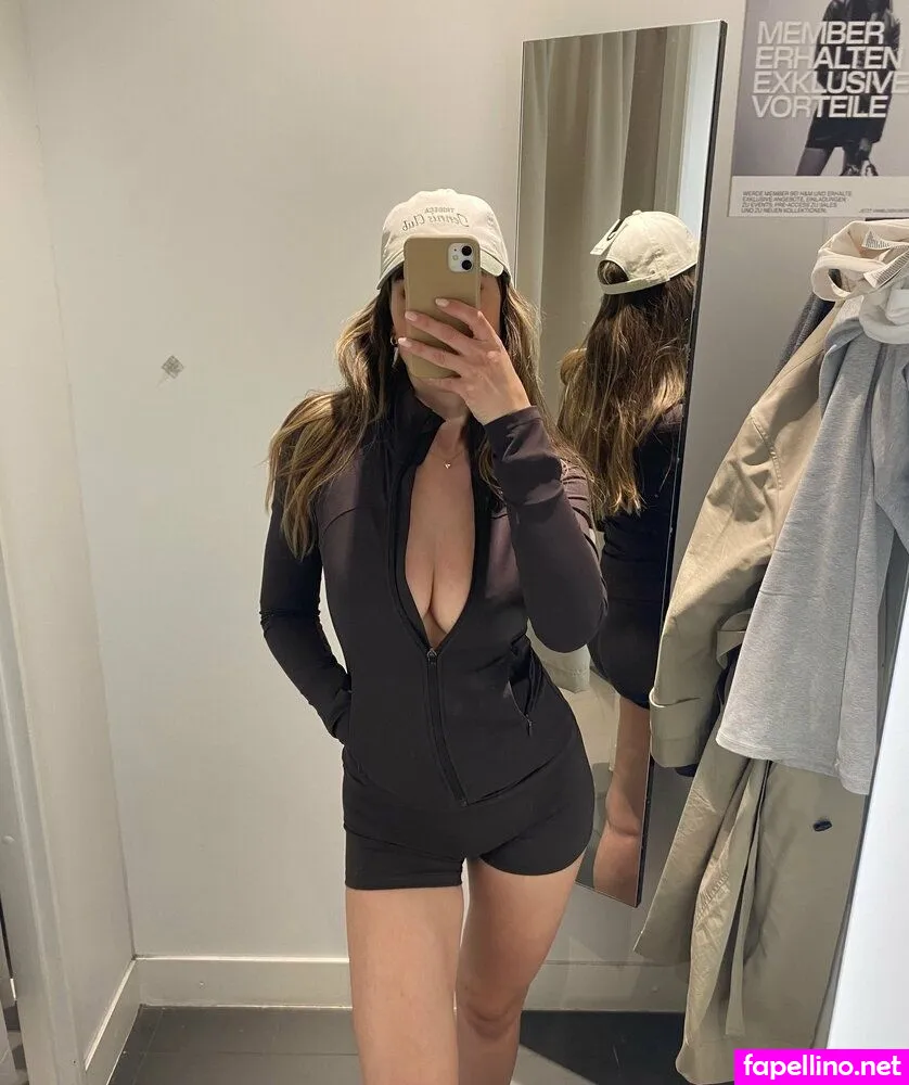 Lauraaax, lauraaaxbaby Leaked Nude Picture #Jn6Rqy6uIQ