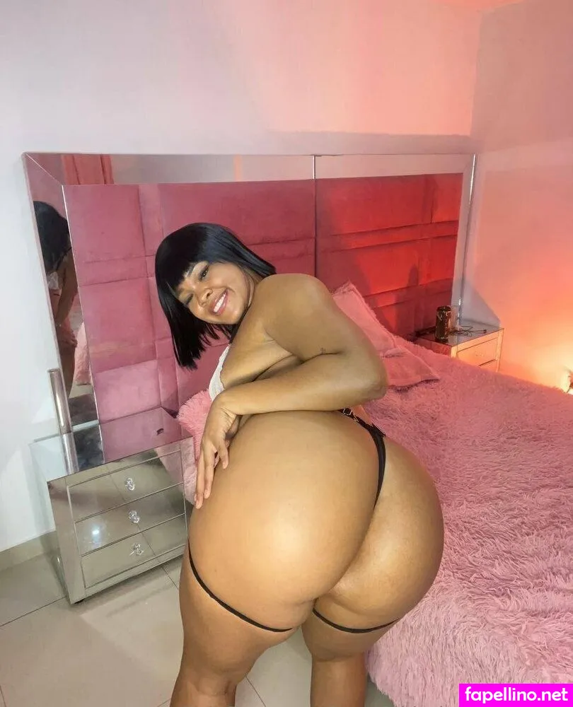 Lauraiskindadangerous Leaked Nude Picture #tT5oTg8fNO