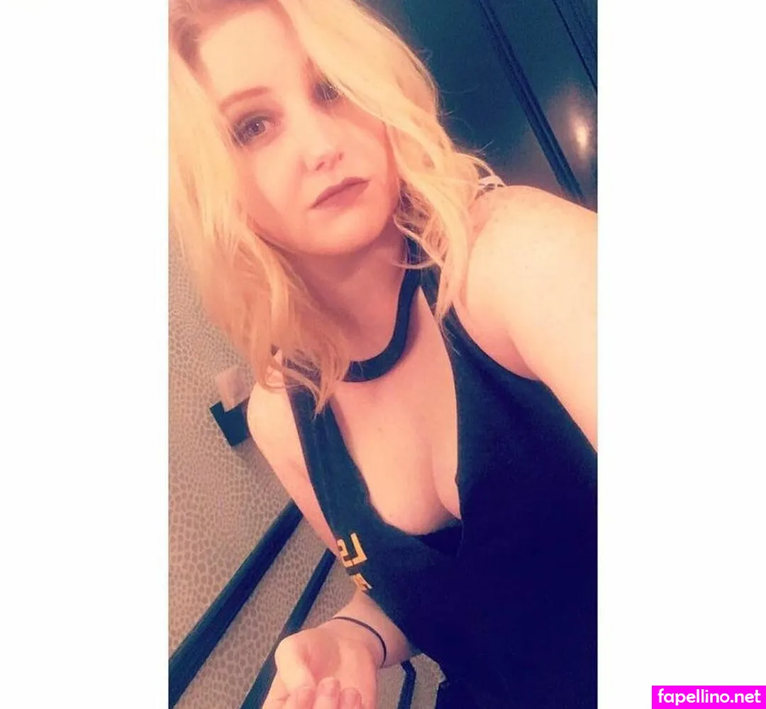 Laurenishere93, https: Leaked Nude Picture #9geQ2n6Qic