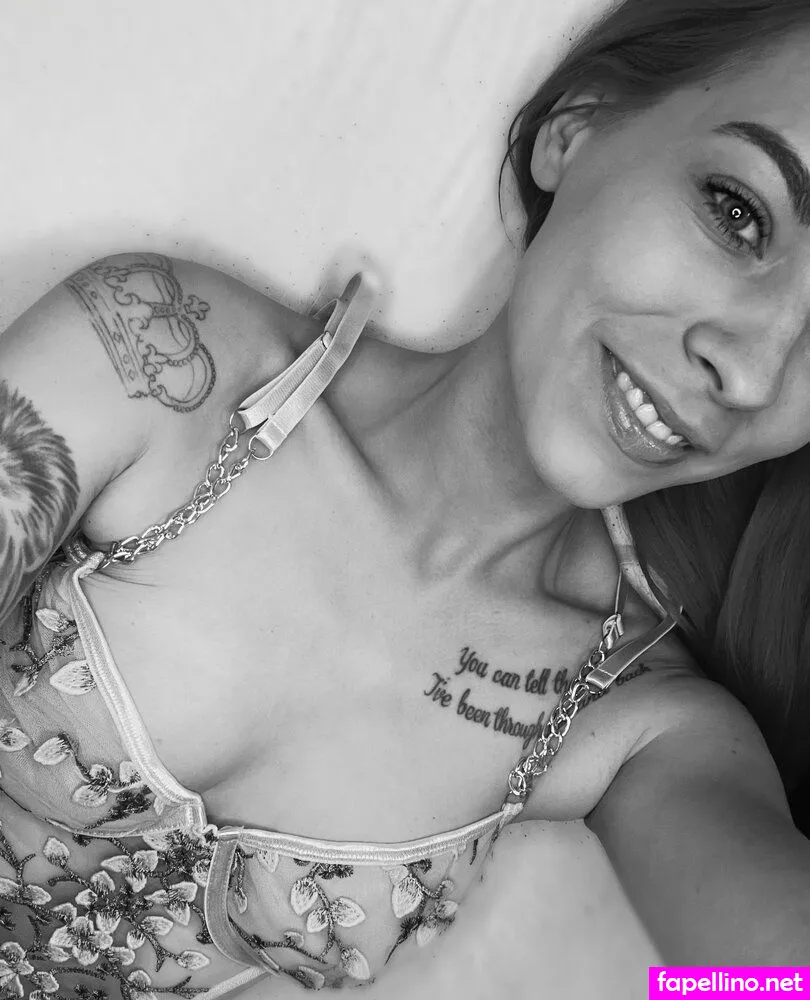 L.__gnr Leaked Nude Picture #YbPiJ86t2M
