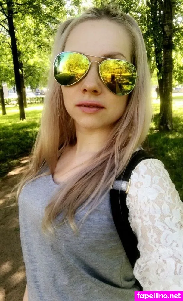 LeaFoxy, laroxy_sage Leaked Nude Picture #3cEuTWqvBV