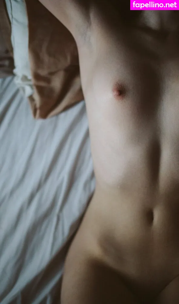 Leahviathan Leaked Nude Picture #5zRxru8pTd