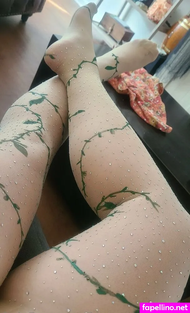 Legsnangelwings Leaked Nude Picture #2Byyaj33Jr