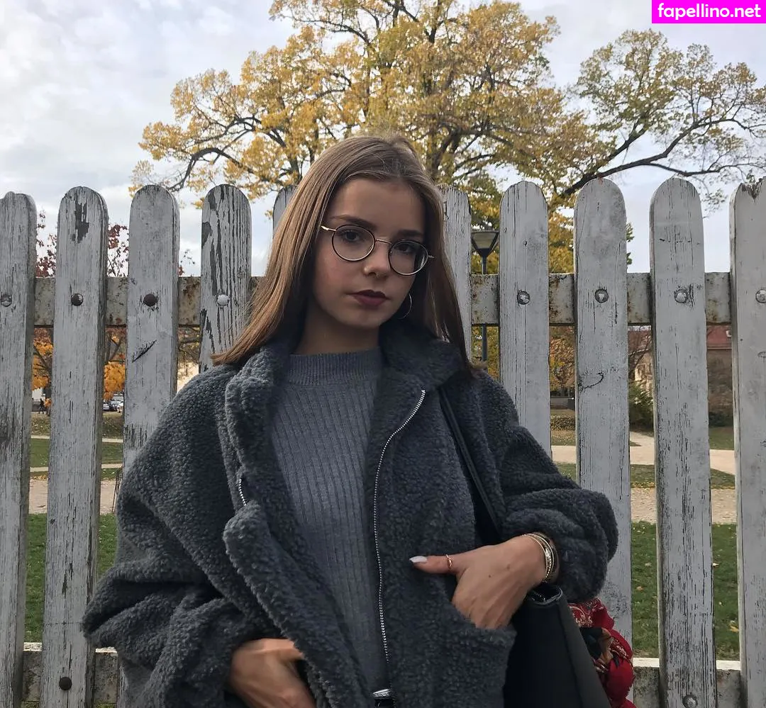 Https:, lenagrs_ Leaked Nude Picture #2UTJbJcEcQ