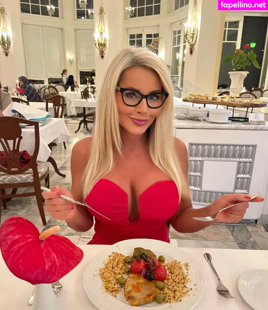 Lenka_drag Leaked Nude Picture #E54v79AX95