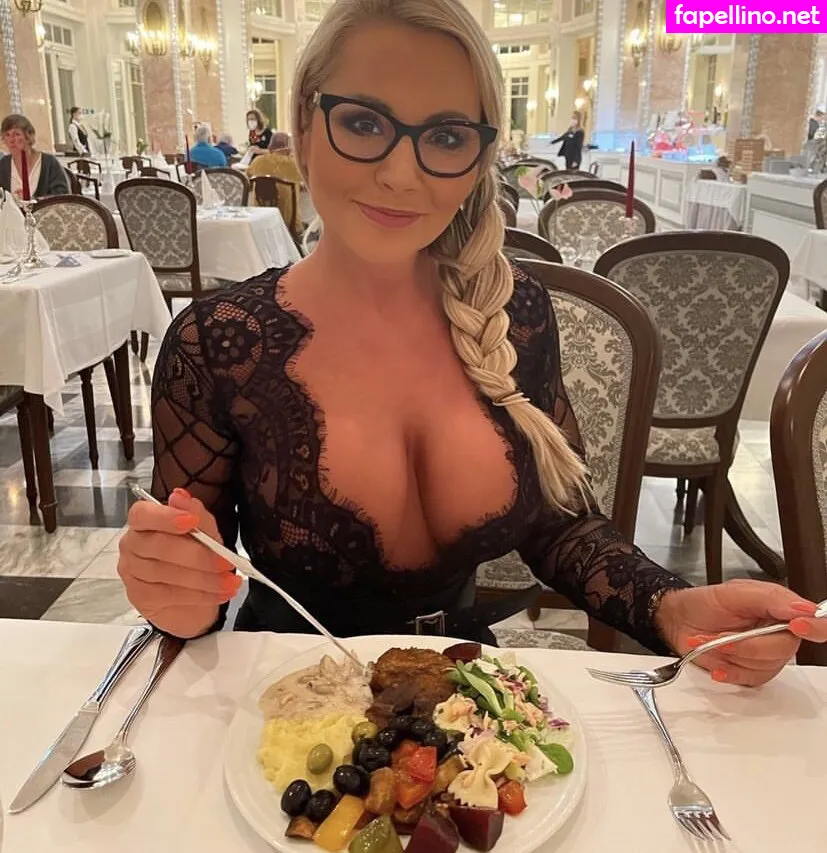 Lenka_drag Leaked Nude Picture #v01z8VRrSi