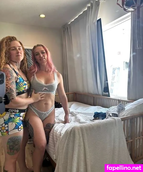 Lesbianlounge, thelesbianlounge Leaked Nude Picture #80TAro1gpM
