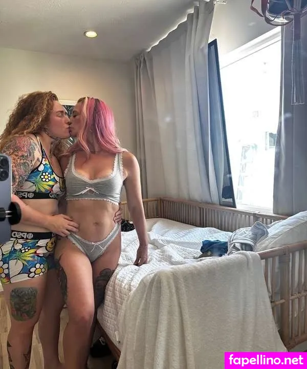 Lesbianlounge, thelesbianlounge Leaked Nude Picture #KxIv4dfM6S