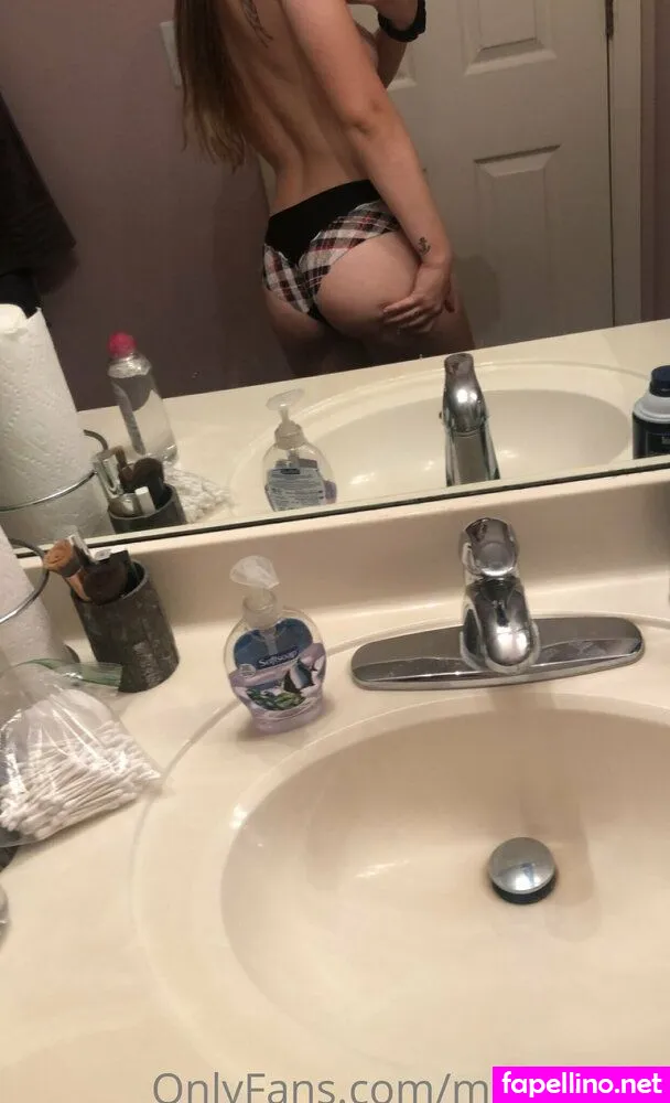 Lexidoesntlikeyou, logicdoesntapply Leaked Nude Picture #a7IGTrVOKQ