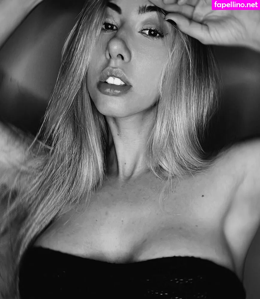 Emanuellyraquel, leyaoficial Leaked Nude Picture #s6LBDd41Vm