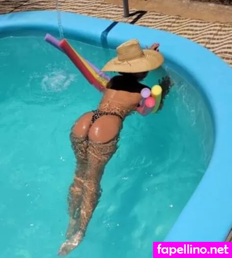 Liacastro747 Leaked Nude Picture #KCvxzPBEHy