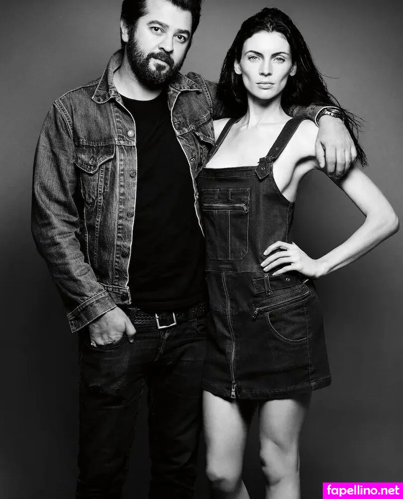 Liberty Ross Leaked Nude Picture #gAPstK10xt
