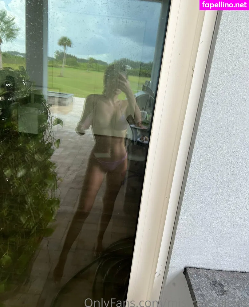 Hashtagalexiss, lifewithalexis Leaked Nude Picture #q2yxPBiEE7
